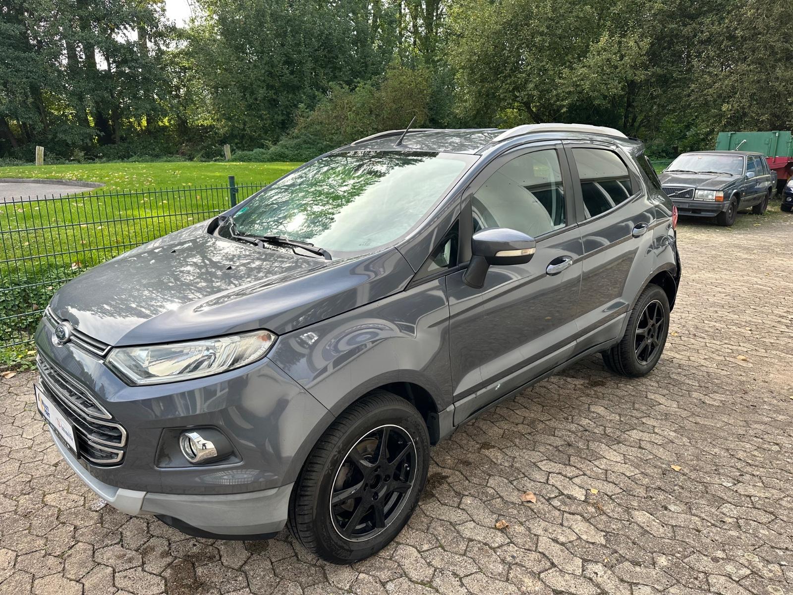Ford EcoSport Titanium, 2016