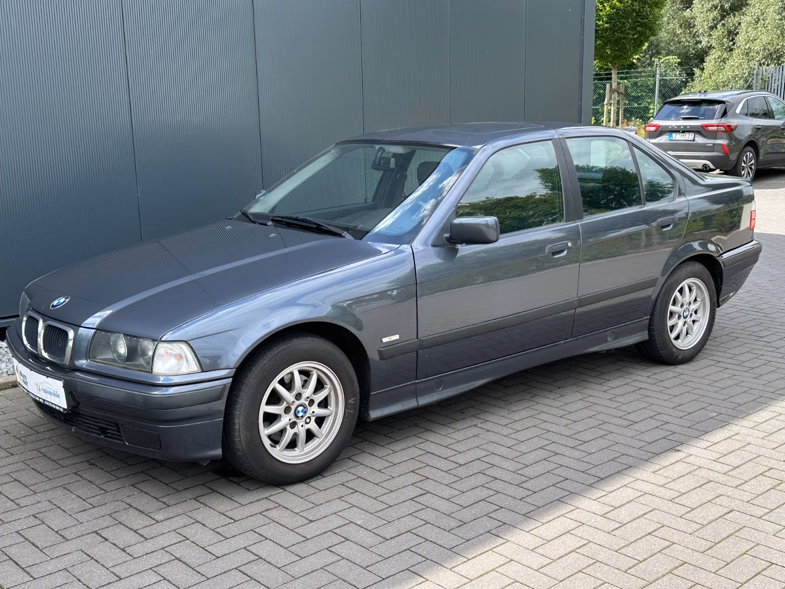 BMW 318i, 1997